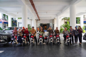 EMISI UNAIR